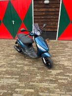 Piaggio zip 4t 2v bromfiets, Fietsen en Brommers, Scooters | Piaggio, Ophalen, Maximaal 45 km/u, Zip, Zo goed als nieuw