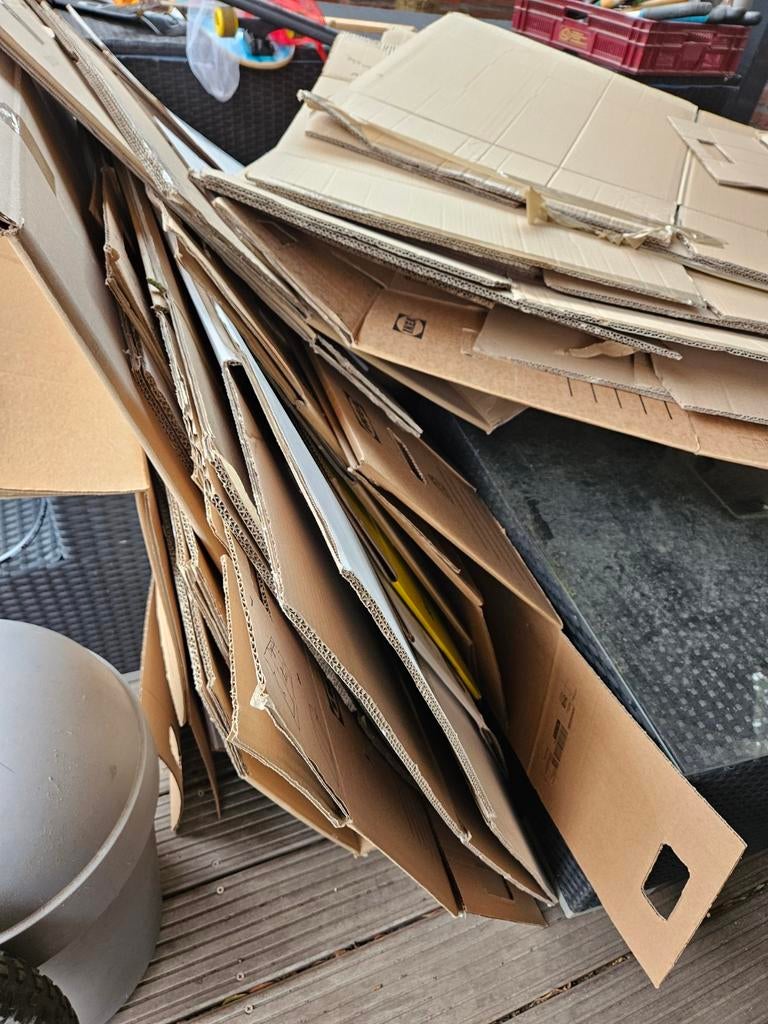 Verhuisdozen, Ikea en andere stevige, Doe-het-zelf en Verbouw, Kratten en Dozen, Doos, 50 tot 75 cm, Ophalen of Verzenden, Minder dan 40 cm