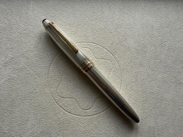 Montblanc Solitaire Sterling Silver 147 traveller vulpen, Verzamelen, Pennenverzamelingen, Zo goed als nieuw, Vulpen, Overige merken