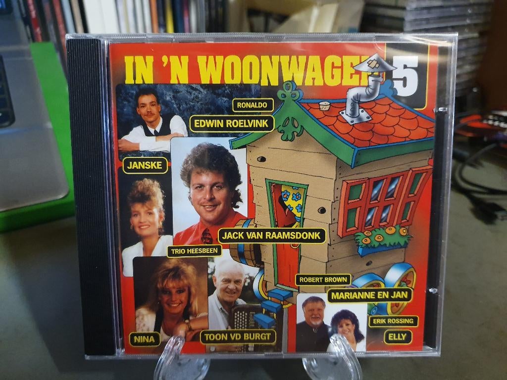 In n Woonwagen cd 5, Ophalen, Zo goed als nieuw, Levenslied of Smartlap