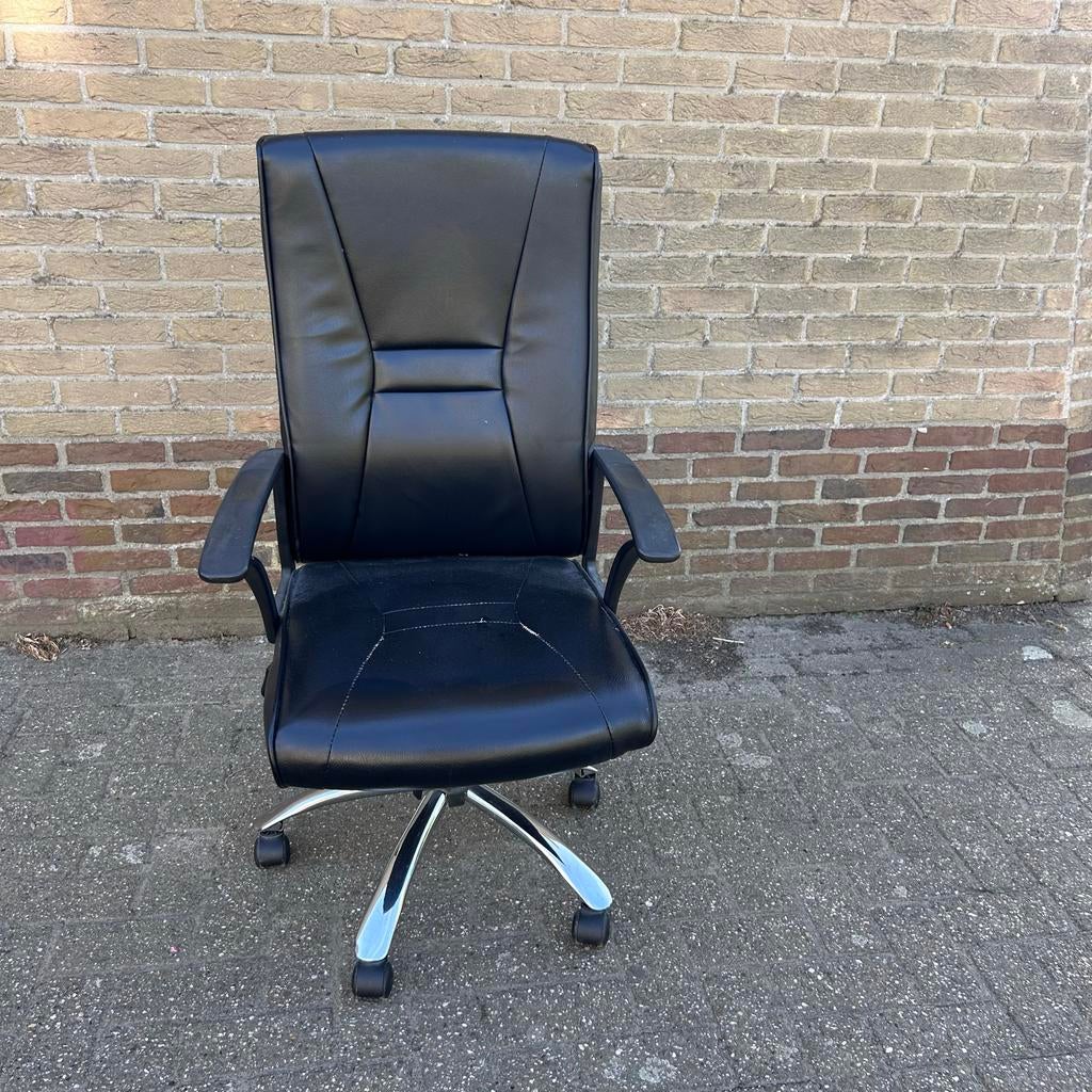Bureaustoel gratis af te halen, Huis en Inrichting, Ophalen of Verzenden, Gebruikt, Zwart, Bureaustoel