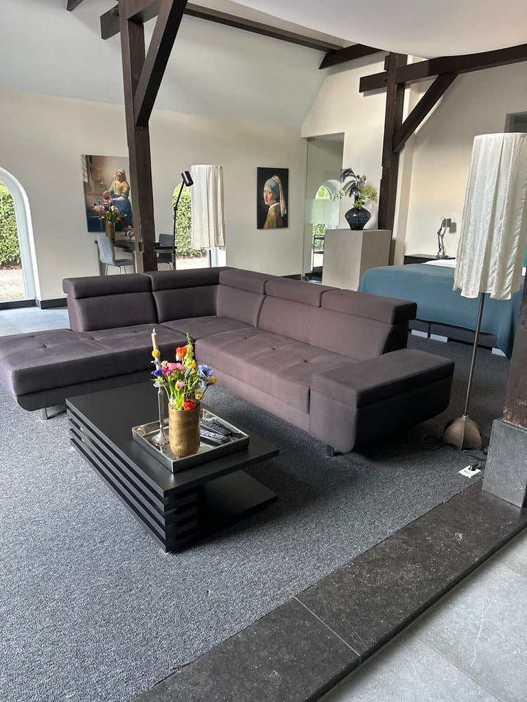 Mooie bruine hoekbank, Gebruikt, Hoekbank, 300 cm of meer, Ophalen of Verzenden