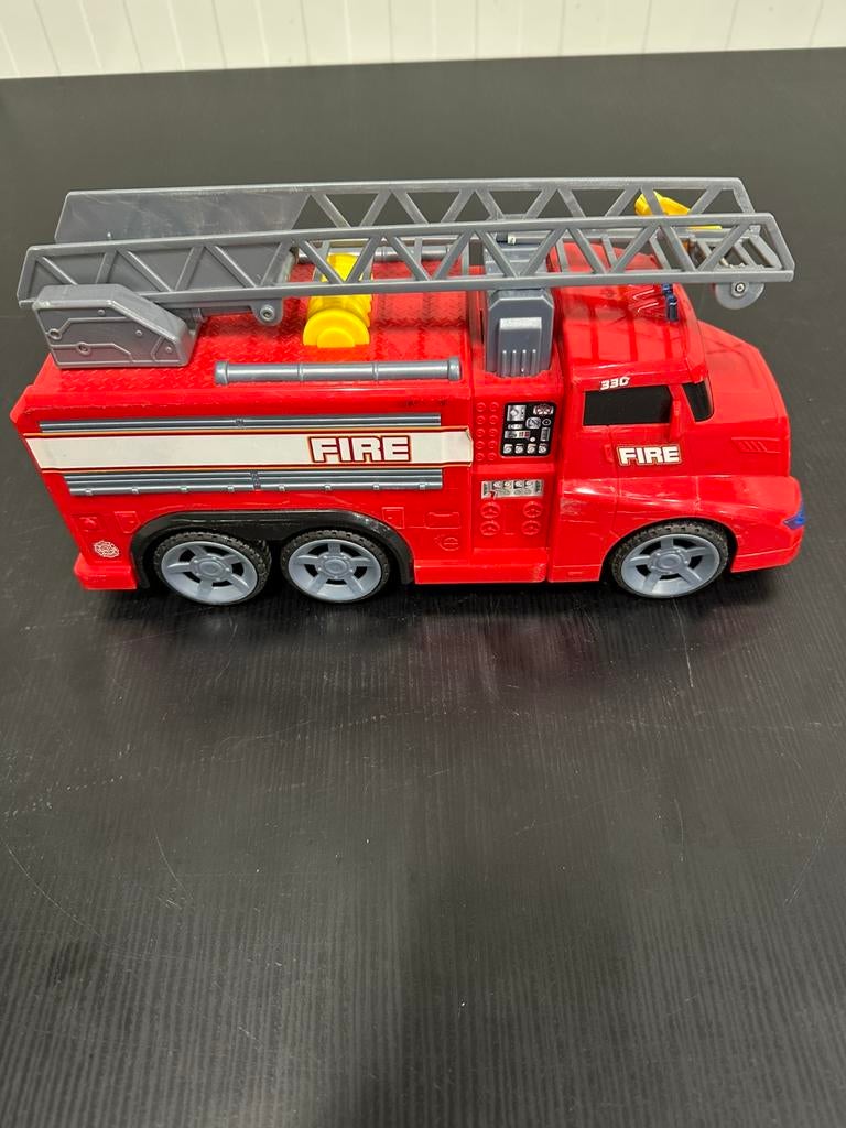 Kinder brandweer wagen, Ophalen of Verzenden, Zo goed als nieuw, Afstandsbediening