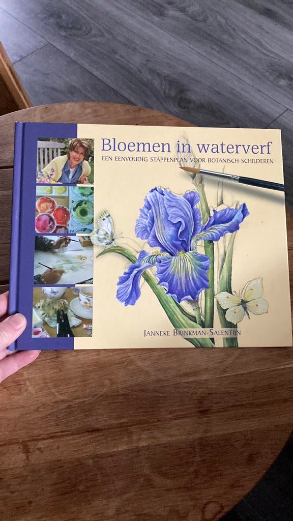 Bloemen in waterverf, Boeken, Ophalen of Verzenden, Zo goed als nieuw, Tekenen en Schilderen