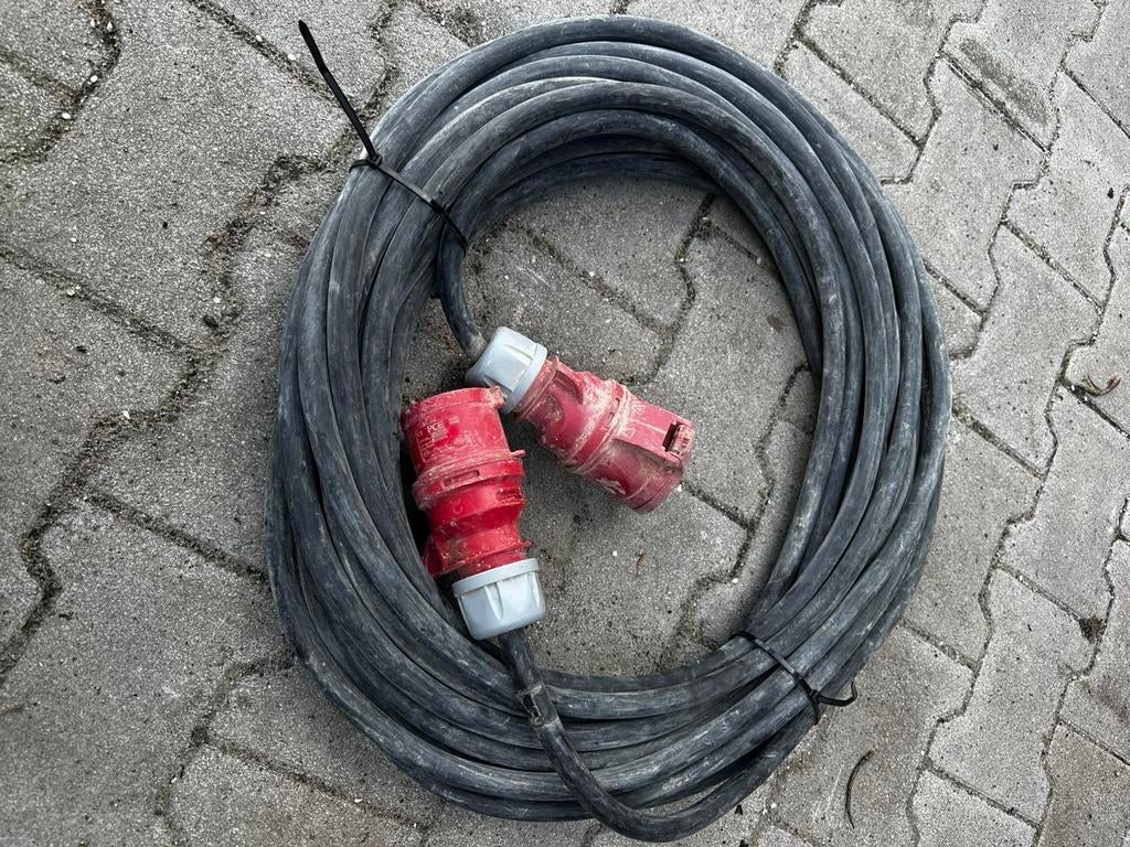 32A krachtstroom verlengkabel 25m 5G4, Doe-het-zelf en Verbouw, Elektra en Kabels, Ophalen of Verzenden, Zo goed als nieuw