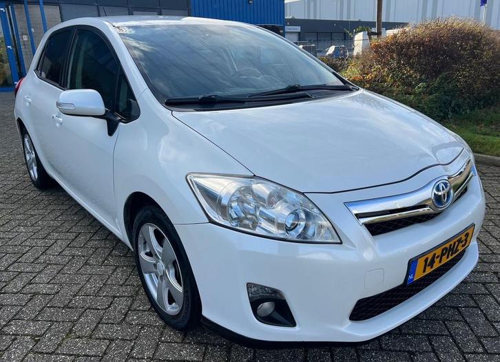 Toyota Auris 1.8 Full Hybrid 5DR CVT 2011 Wit, Auto's, Toyota, Particulier, Auris, Hybride Elektrisch/Benzine, Volledig hybride