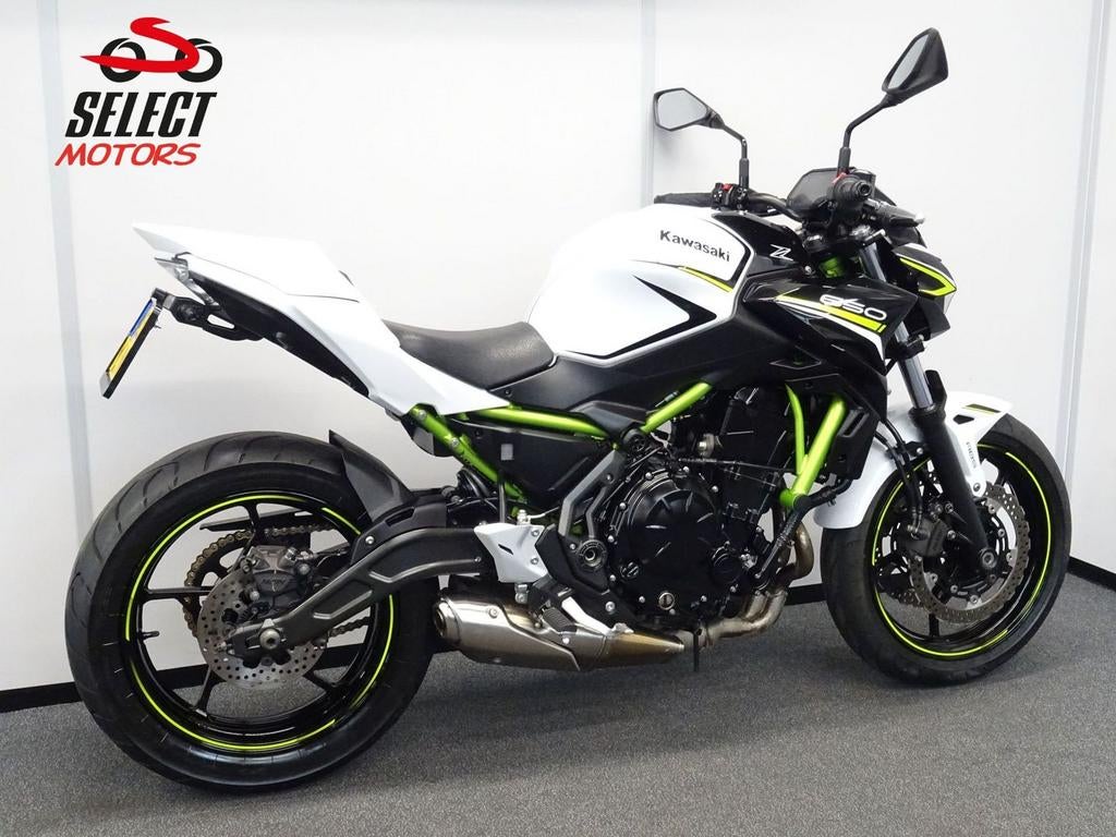 PRACHTIGE KAWASAKI Z650 ABS  35KW (bj 2020), 2 cilinders, 649 cc, Onbekend, KAWASAKI