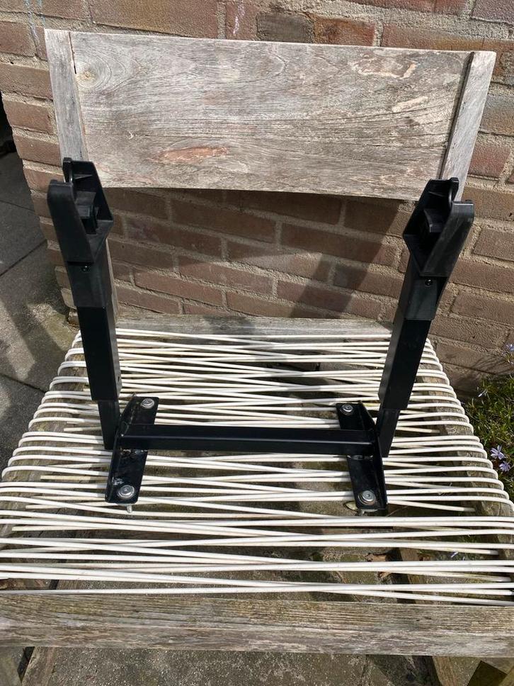 Steco Mini Mee: autostoel-adapter voor bakfiets, Fietsen en Brommers, Fietsonderdelen, Gebruikt, Overige typen, Staal, Bakfiets