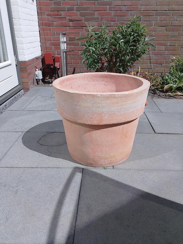 bloempot, terracotta, Tuin en Terras, Bloempotten, Ophalen, 40 cm of meer, Rond, Zo goed als nieuw