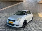 Zeer nette Suzuki Swift 1.3 3D 2007/NIEUWE APK/AIRCO/, Stof, Stoelverwarming, Swift, Bedrijf