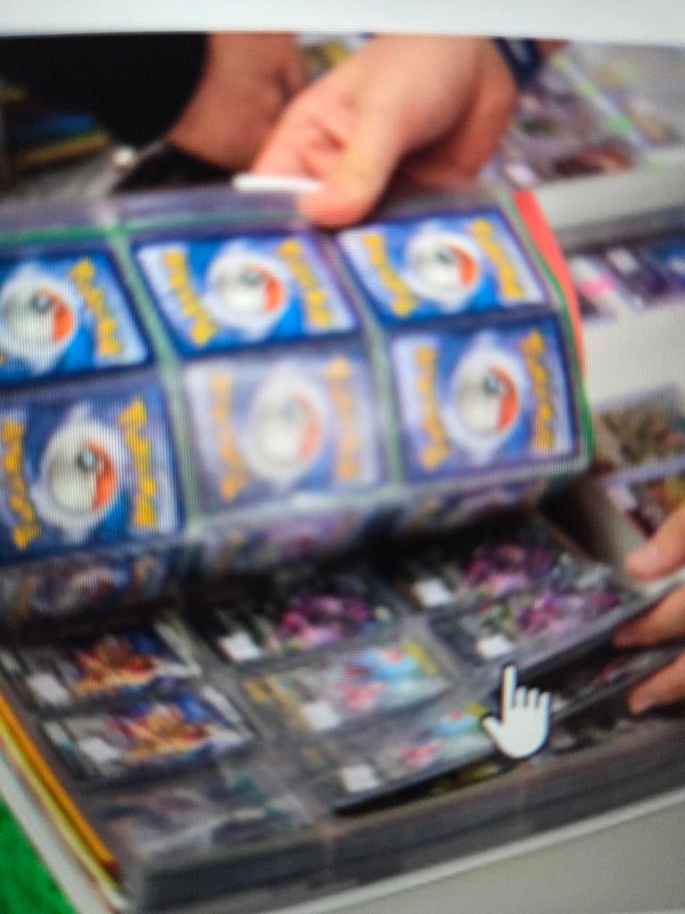 Deel een tafel op een Pokémon kaarten / TCG beurs, Ophalen