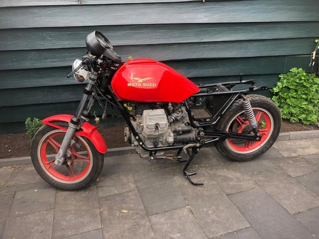 Motor Guzzi 350, Cardan-aandrijving, 2 cilinders, Gebruikt, Particulier