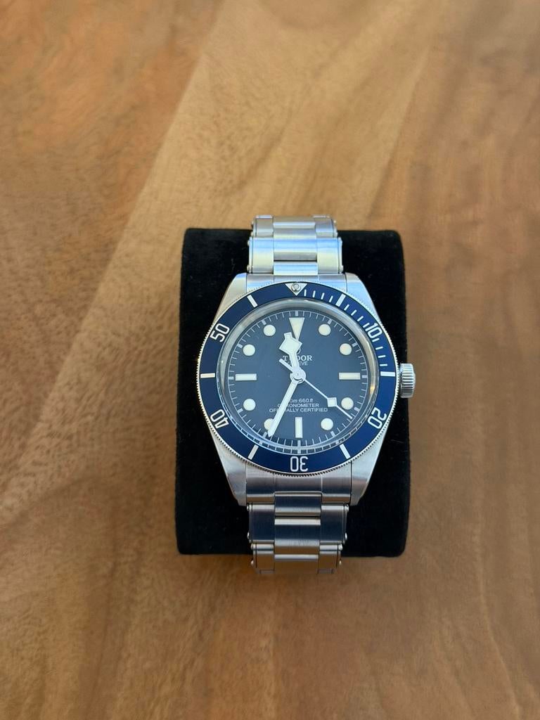 Tudor Black Bay Fifty‑Eight Blue in nieuwstaat leren band bl, Ophalen of Verzenden, Zo goed als nieuw, Staal, Overige merken