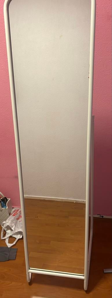 Witte passpiegel met hangertjes aan de achterkant, Minder dan 50 cm, Gebruikt, Ophalen of Verzenden, 150 tot 200 cm