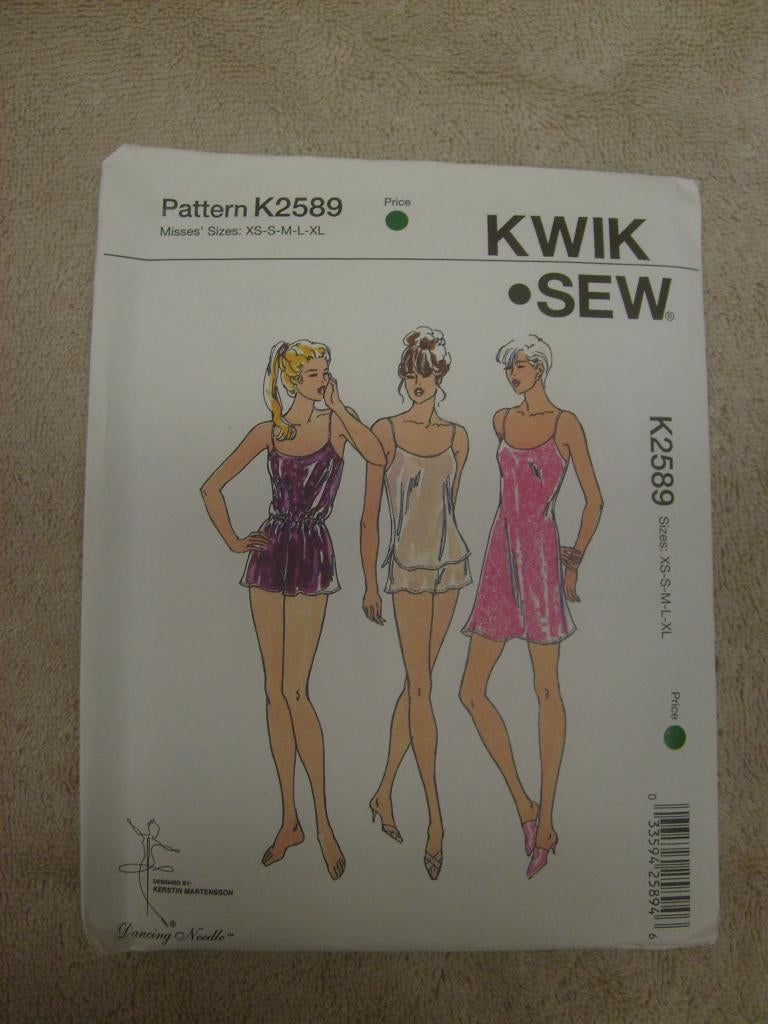 Patronen kleding maken Naaimachine Patronen  merk Kwik Sew, Ophalen of Verzenden, Zo goed als nieuw, Overige typen, Overige merken