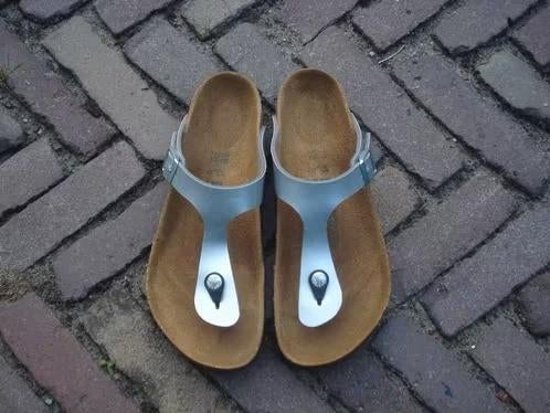 BIRKENSTOCK GIZEH ZILVER 39 NIEUWSTAAT GRATIS VERZENDINGPOST, Slippers, Overige kleuren, Verzenden, Nieuw