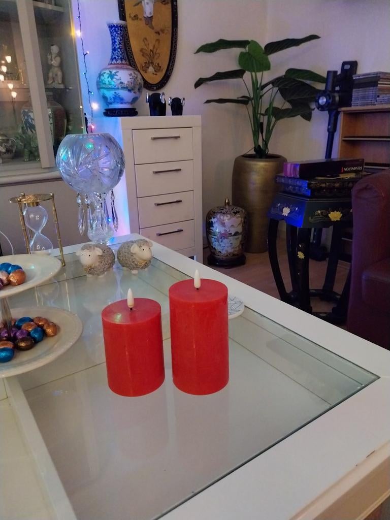 Twee mooie led kaarsen., Huis en Inrichting, Ophalen, Overige materialen, Zo goed als nieuw, Minder dan 25 cm