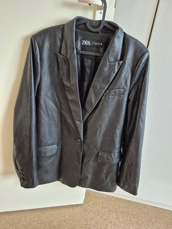 Zara Faux Leren Blazer Zwart - Maat XS, Kleding | Dames, Jassen | Zomer, Zo goed als nieuw, Maat 34 (XS) of kleiner, Zwart, Ophalen of Verzenden