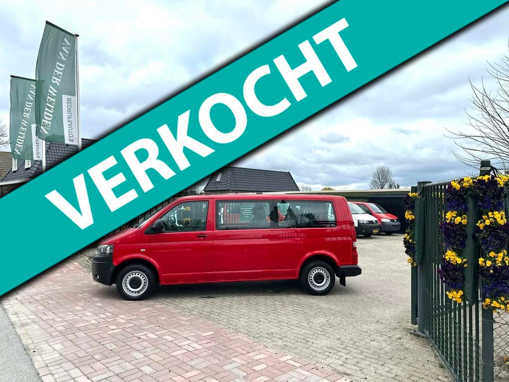 Volkswagen Transporter Kombi 2.0 TDI L2H1 9 PERSOONS AUTOMAA, Auto's, Euro 5, Stof, Gebruikt, 8 stoelen