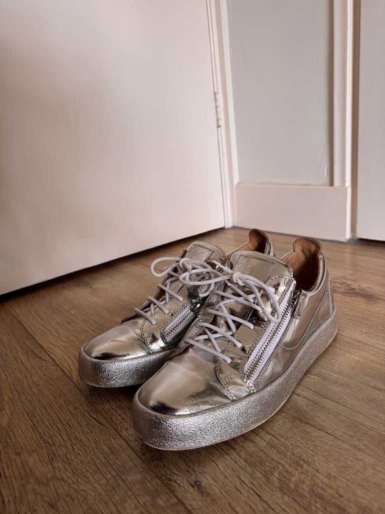 Zilverkleurige sneakers Giuseppe Zanotti 44, Overige kleuren, Ophalen of Verzenden, Sneakers of Gympen, Zo goed als nieuw