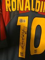 FC Barcelona 2005/2006 Thuisshirt - Ronaldinho Gesigneerd, Ophalen of Verzenden, Zo goed als nieuw, Buitenlandse clubs, Shirt