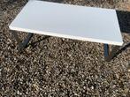 Moderne salontafel wit met metalen onderstel, Ophalen, 100 tot 150 cm, 50 tot 100 cm, Zo goed als nieuw