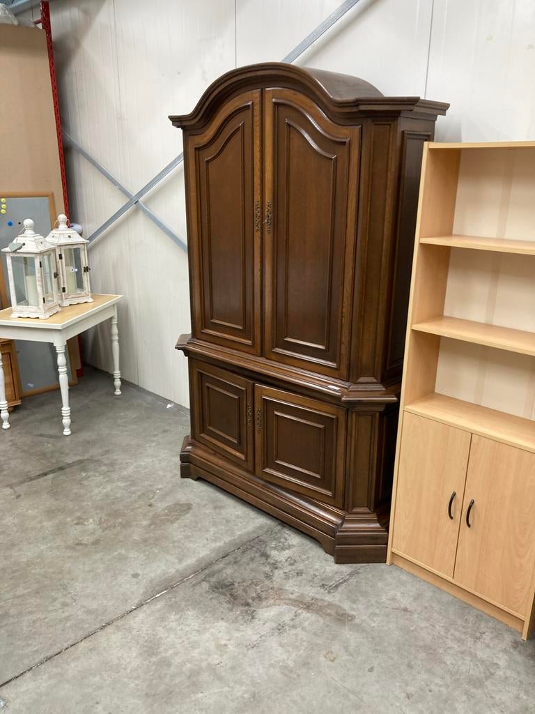 Klassieke kast - Donkerbruin hout, Huis en Inrichting, Kasten | Kledingkasten, Gebruikt, 200 cm of meer, Klassiek, W