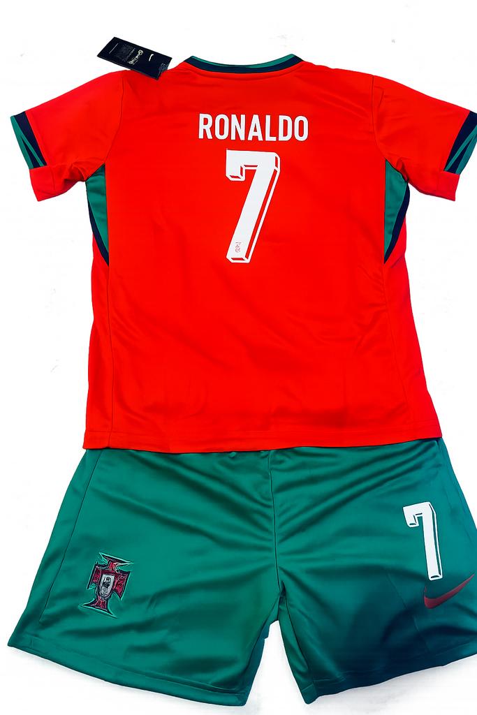 Portugal Ronaldo CR7 tenue - Nike - Maat 140 (6-10 jaar), Ophalen of Verzenden, Nieuw, Maat 140