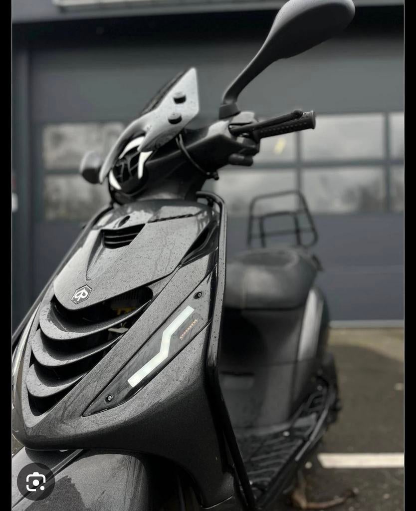 Zip 2000 onderdelen gezocht, Fietsen en Brommers, Scooters | Piaggio, Zo goed als nieuw, Zip, Benzine, Ophalen of Verzenden