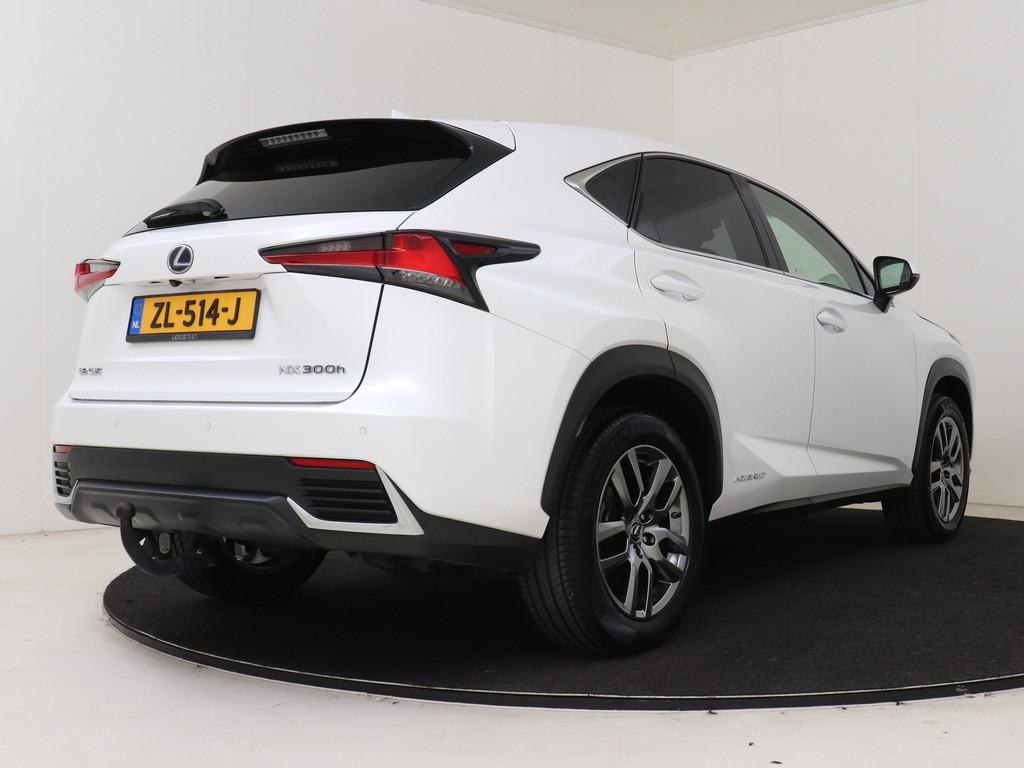 Lexus NX 300h AWD Luxury Line | Panoramadak | Trekhaak | Ele, Auto's, Lexus, Automaat, 12 maanden, Gebruikt, Euro 6