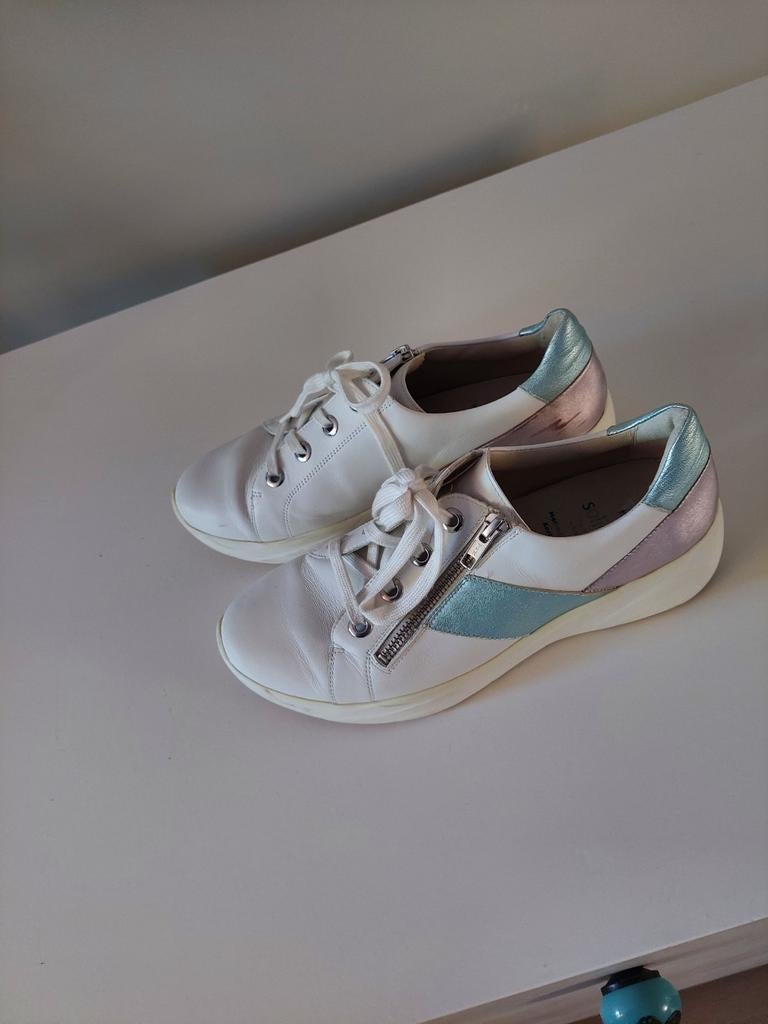 Solidus sneakers maat 7 (41) wit, Solidus, Ophalen of Verzenden, Wit, Sneakers of Gympen
