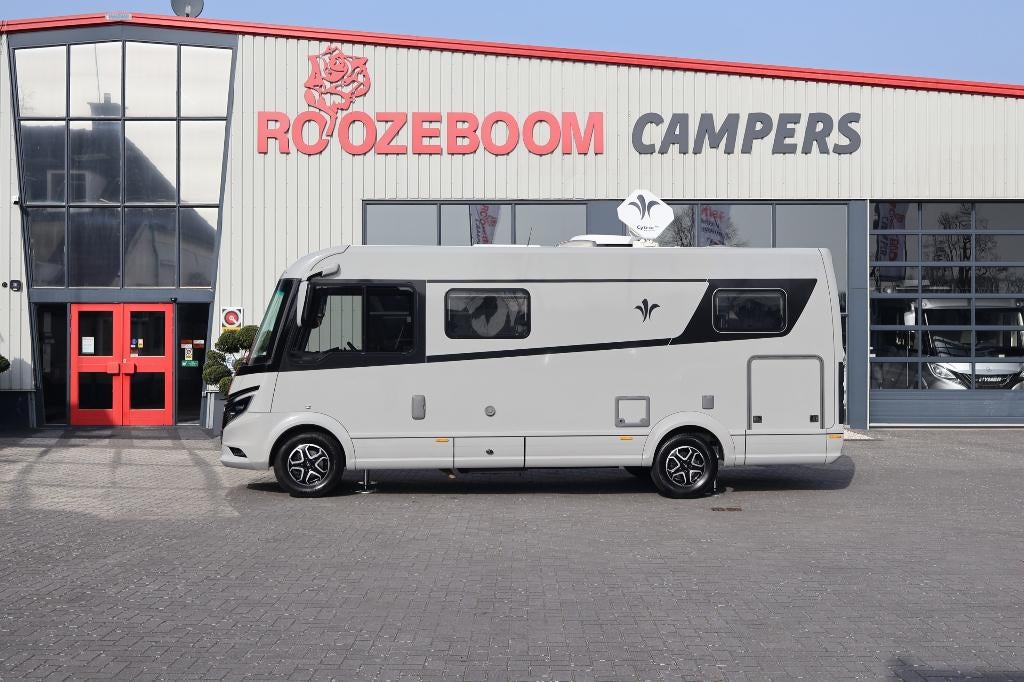 Caravans And Camping Niesmann