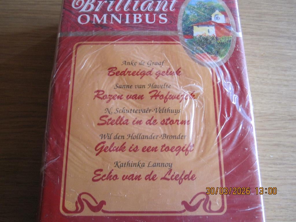 Nieuwe omnibus met 5 verhalen,, Boeken, Ophalen of Verzenden, Nieuw