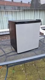Kleine koelkast. Ideaal voor camper, camping, studenten etc., Ophalen, Gebruikt