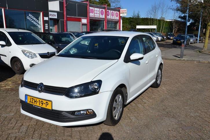 Volkswagen Polo met nieuwe apk 1.0 (bj 2014), Auto's, Volkswagen, Bedrijf, Te koop, Polo, ABS, Airbags, Airconditioning, Alarm