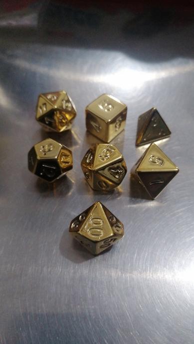TTRPG Gouden Dobbelstenen Metalen Dice RPG Spel Dobbelsteen, Hobby en Vrije tijd, Wargaming, Verzenden, Nieuw, Overige soorten