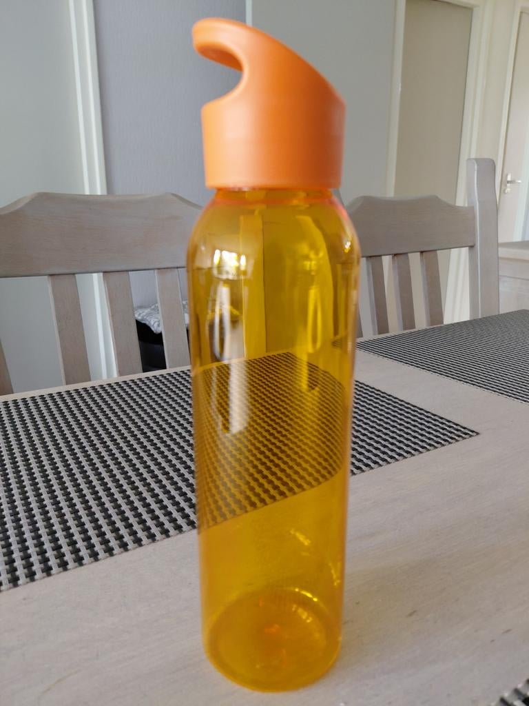 Nieuwe waterfles, Sport en Fitness, Bidons, Ophalen of Verzenden, Nieuw