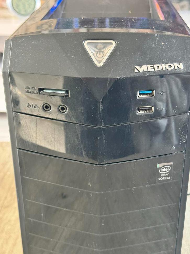 Medion Desktop PC met Intel Core i3 Processor - Windows 10, Computers en Software, Desktop Pc's, Gebruikt, 3 tot 4 Ghz, HDD, 4 GB