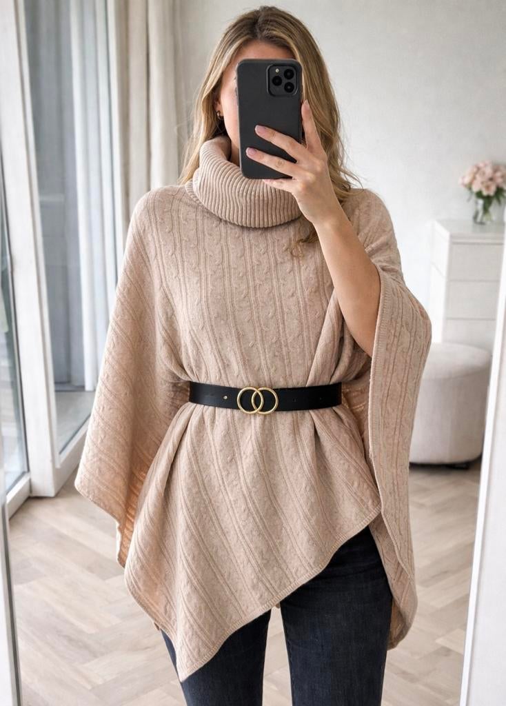 Beige poncho met col - zacht & stijlvol universele maat, Ophalen of Verzenden, Zo goed als nieuw, Maat 38/40 (M), Beige