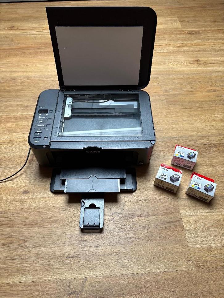 Canon Pixma MG3250 męt 3 nieuwe cardridges, Computers en Software, Printers, Zo goed als nieuw, Printer, Kleur printen, Kopieren