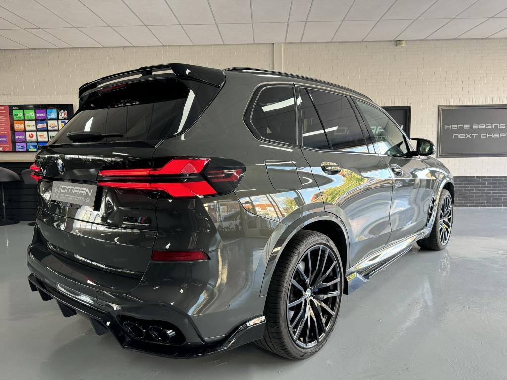 BMW X5 xDrive45e X5 M-Pakket 394PK M-Seats Laser (bj 2021), Auto's, Automaat, LED verlichting, Gebruikt, Leder