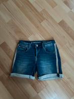 Korte spijkerbroek, Ophalen of Verzenden, Zo goed als nieuw, Blauw, W27 (confectie 34) of kleiner