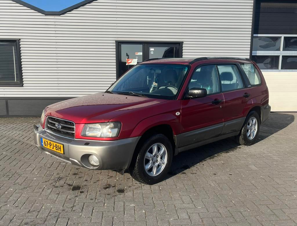Subaru Forester 2.0 X AUT 2004 Rood, Auto's, Subaru, Origineel Nederlands, Forester, Particulier, SUV of Terreinwagen
