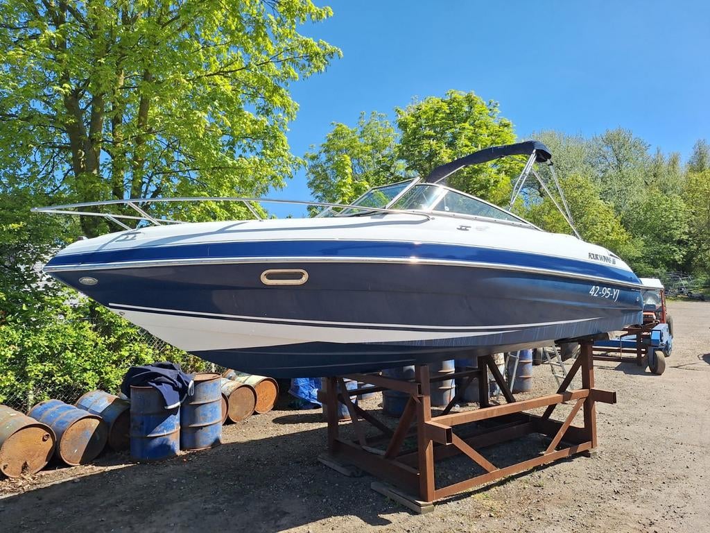 Four Winns Sundowner 225 - 2004 - Incl. ligplaats Dordrecht, Gebruikt, Ophalen of Verzenden, 50 pk of meer, Binnenboordmotor