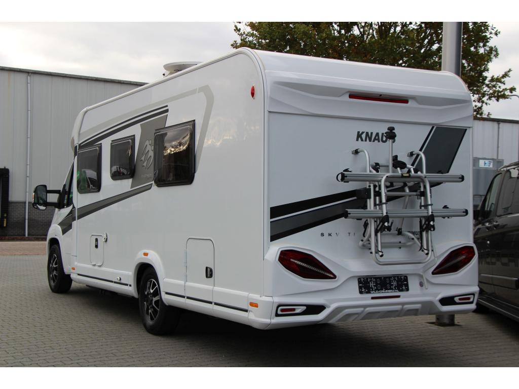 Knaus Sky TI 700 MEB - 140PK EURO6- ENKELE BEDDEN - 11.132KM, Caravans en Kamperen, Campers, Ringverwarming, Fiat, Tot en met 2