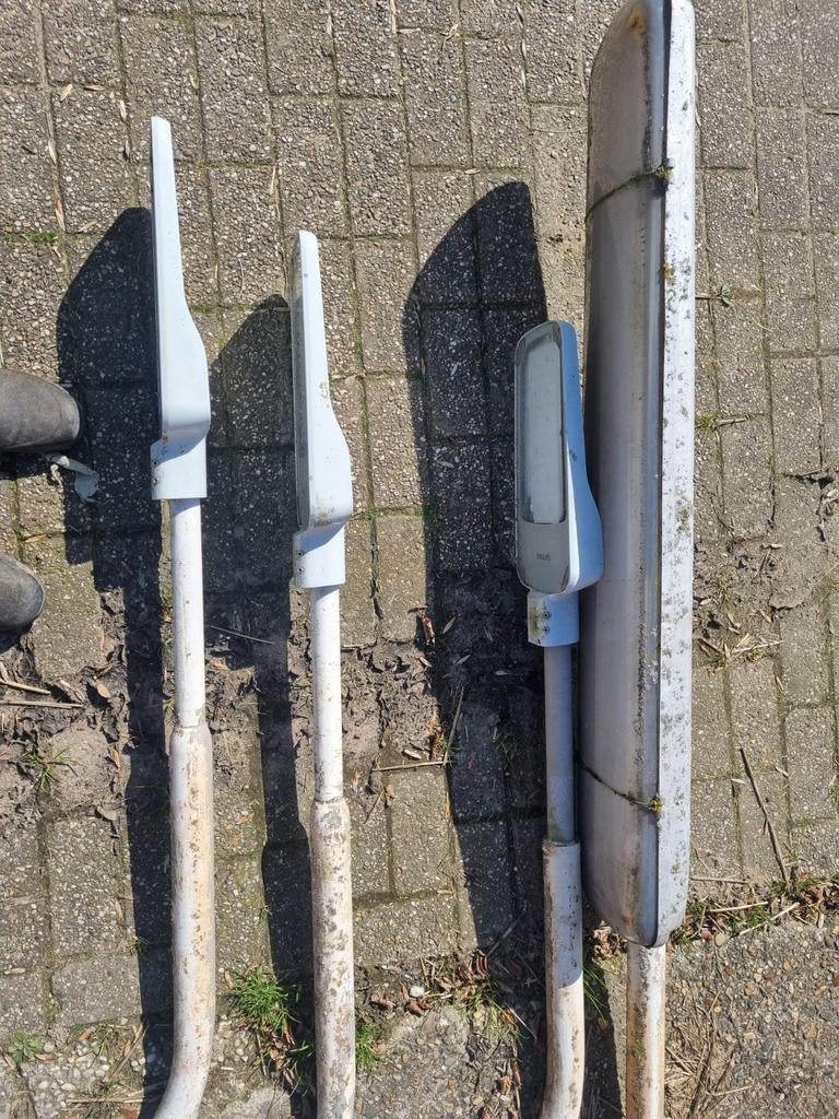 4 straatlantaarns, Tuin en Terras, Buitenverlichting, Ophalen, Gebruikt, Netvoeding, 50 tot 250 watt