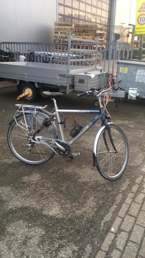 Herenfiets toerfiets Gazelle 28 inch 24 versnellingen, Fietsen en Brommers, Fietsen | Heren | Herenfietsen, Ophalen, Versnellingen