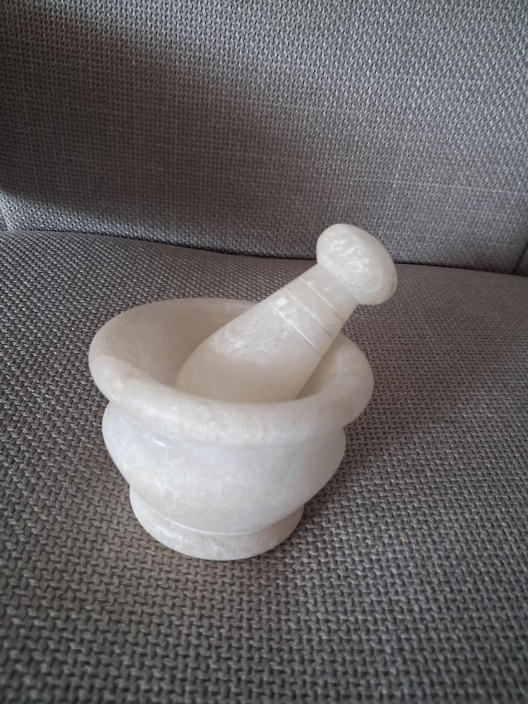 Marmeren vijzel met stamper, Overige typen, Ophalen of Verzenden, Zo goed als nieuw, Steen/keramiek