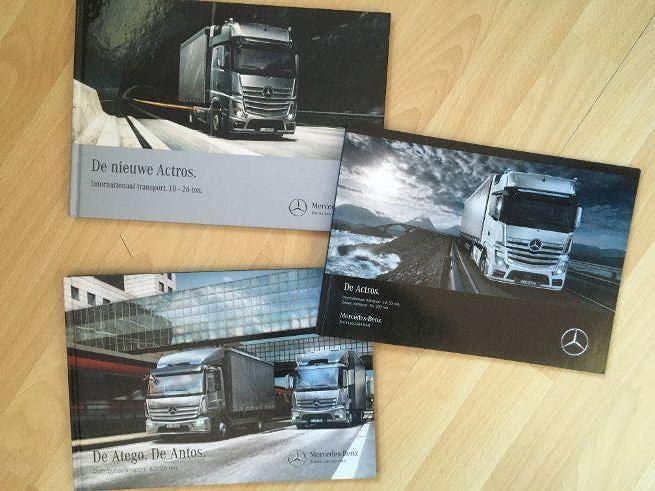 3 folders van Mercedes trucks, Ophalen of Verzenden, Zo goed als nieuw, Mercedes