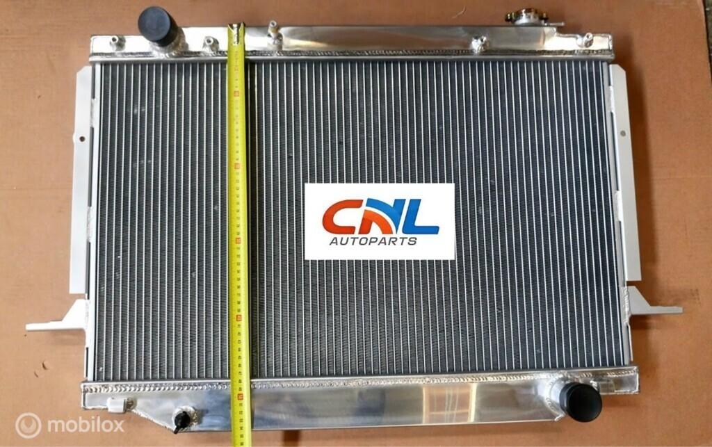 Radiateur 91-98 Landcruiser FJ80 FZJ80 4.5L 1FZ-FE petrol MT, Nieuw, Ophalen of Verzenden